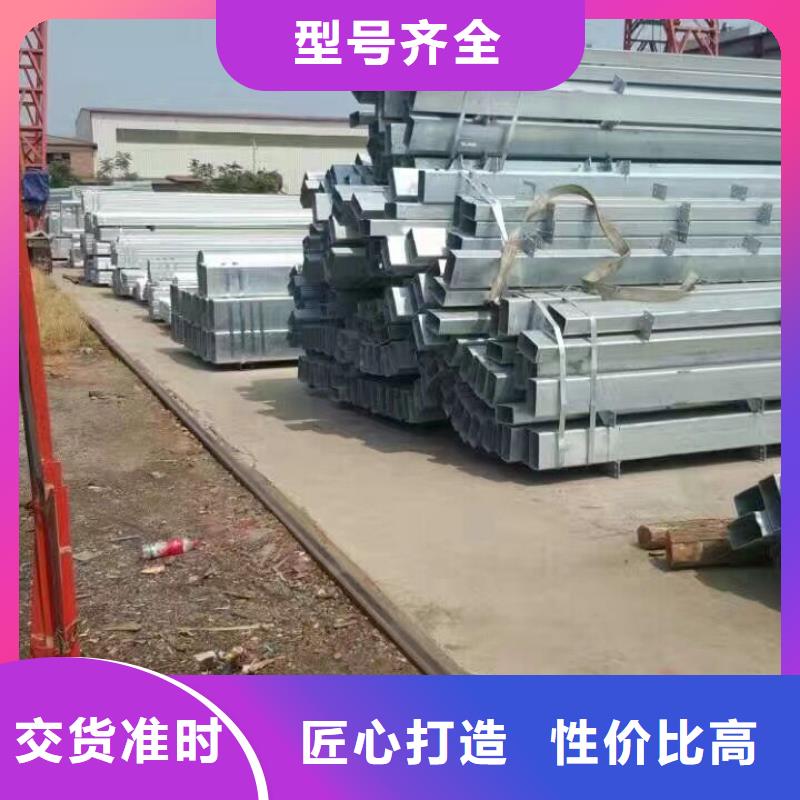 镀锌管材库存量大