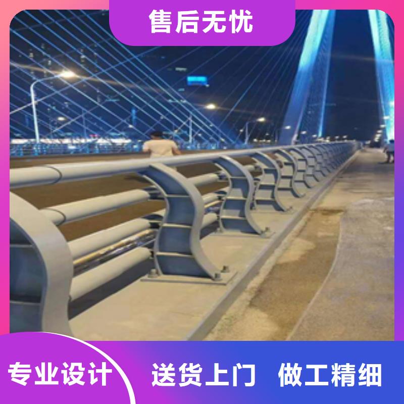 销售钢板防撞护栏立柱的厂家