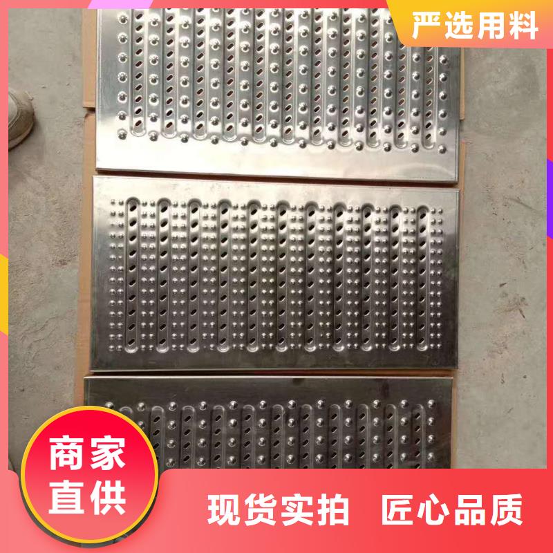 不锈钢厨房盖板供不应求