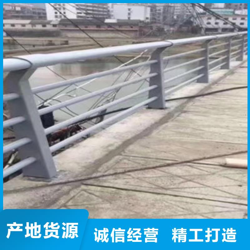 保质保量：道路护栏