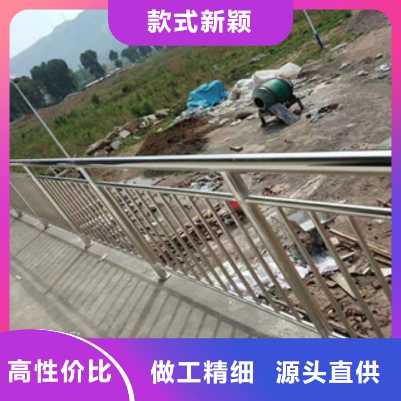 万山道路护栏合格才出厂