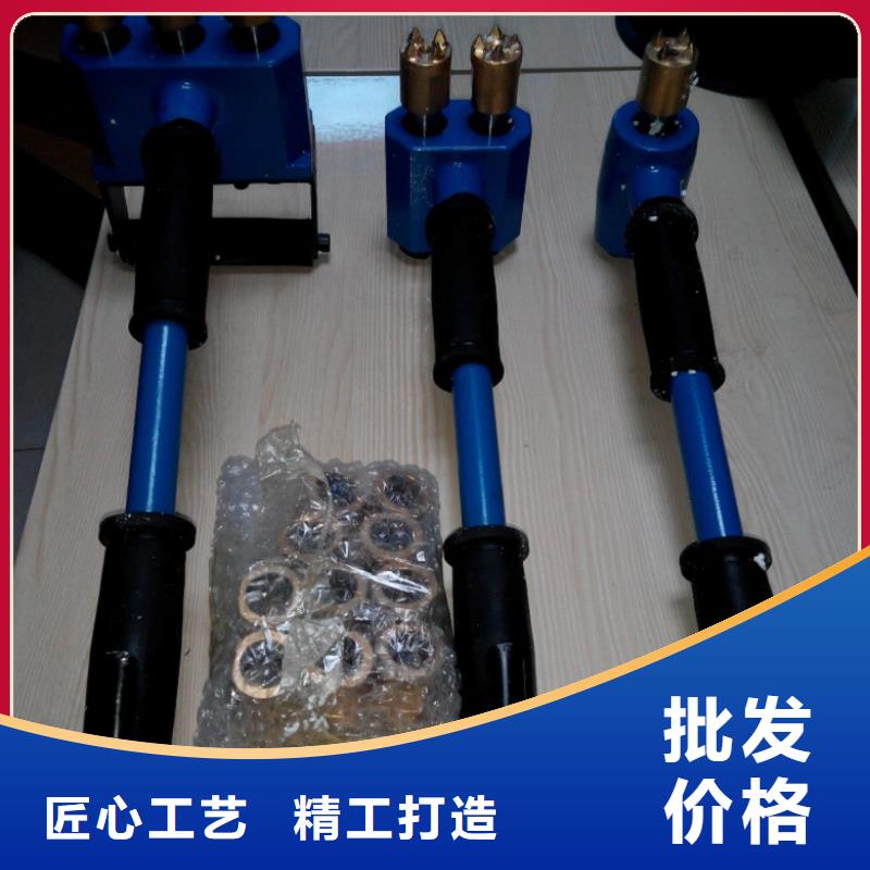 选购凿毛机打毛机找万泽锦达机械制造有限公司