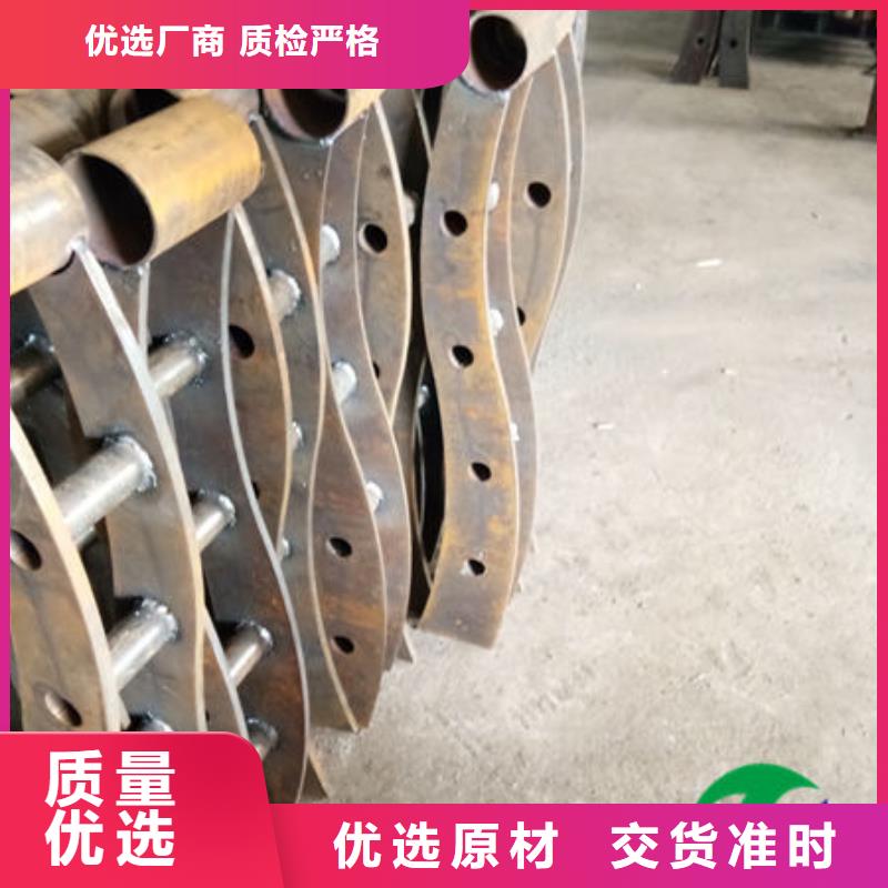 选择正规不锈钢复合管桥梁钢板立柱厂家