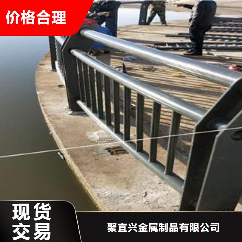 灯光护栏国道抗冲击围栏检验发货