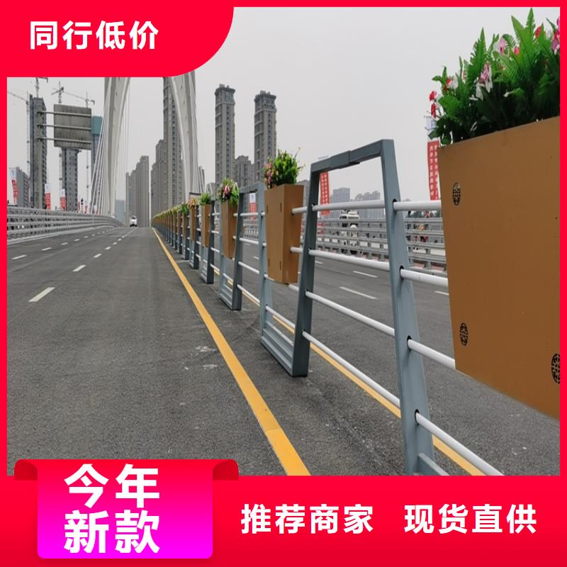广西精益求精展鸿氟碳漆喷塑公路护栏厂家交货期短