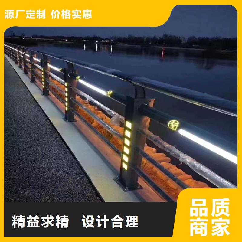 四川省资阳本地三层防腐喷塑桥梁护栏展鸿护栏发货及时