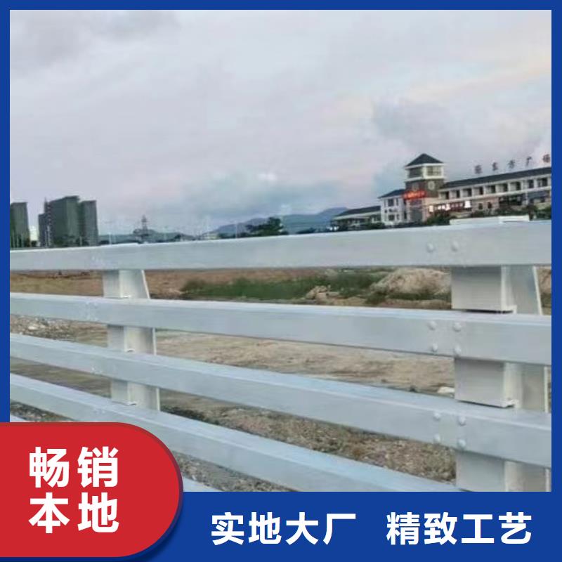 道路护栏首选宏达