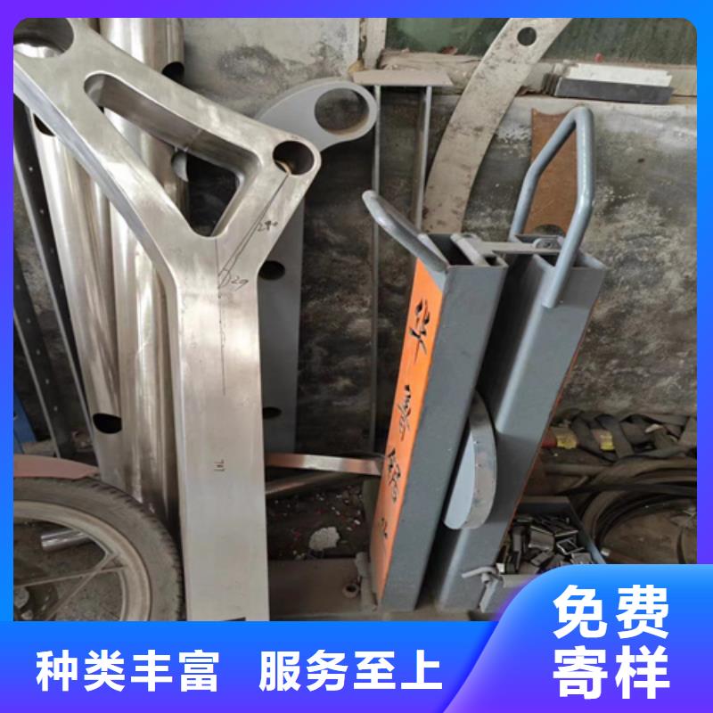 不锈钢复合管防撞护栏近行情