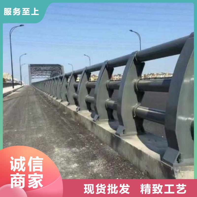 四川道路三横梁防撞护栏