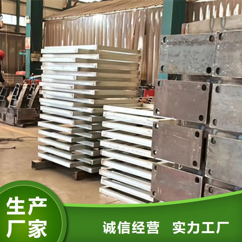 桥梁护栏厂家防撞护栏立柱细节决定成败