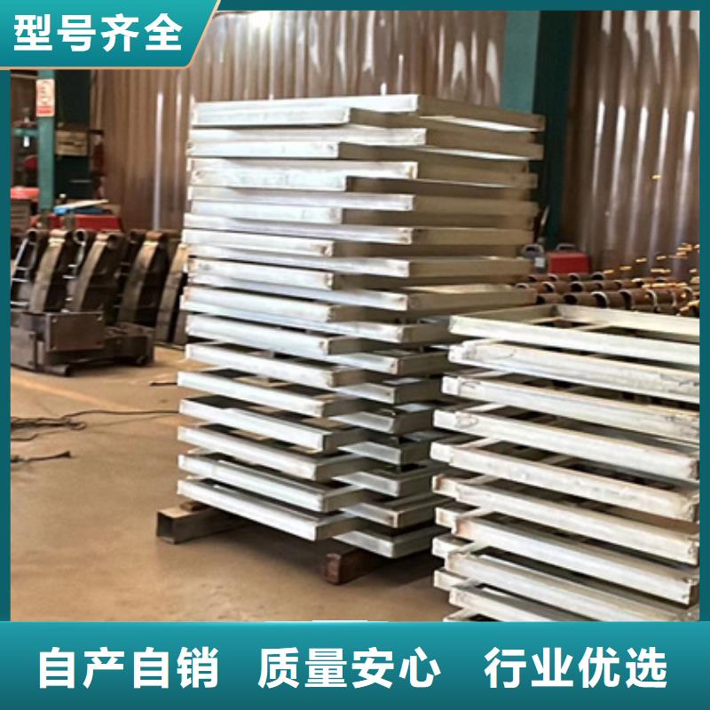  护栏原料层层筛选