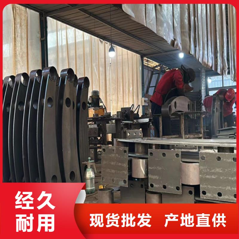 优选：钢防撞护栏本地厂家