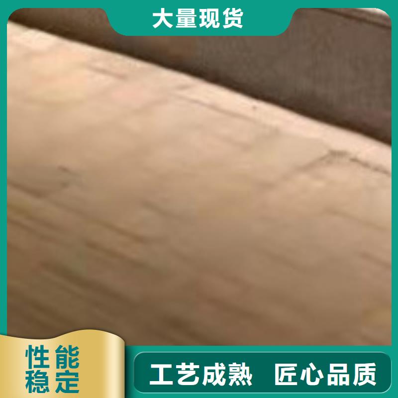  护栏精心选材