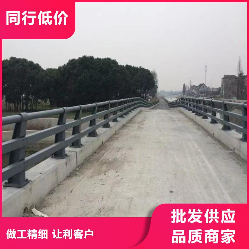  护栏厂家十分靠谱