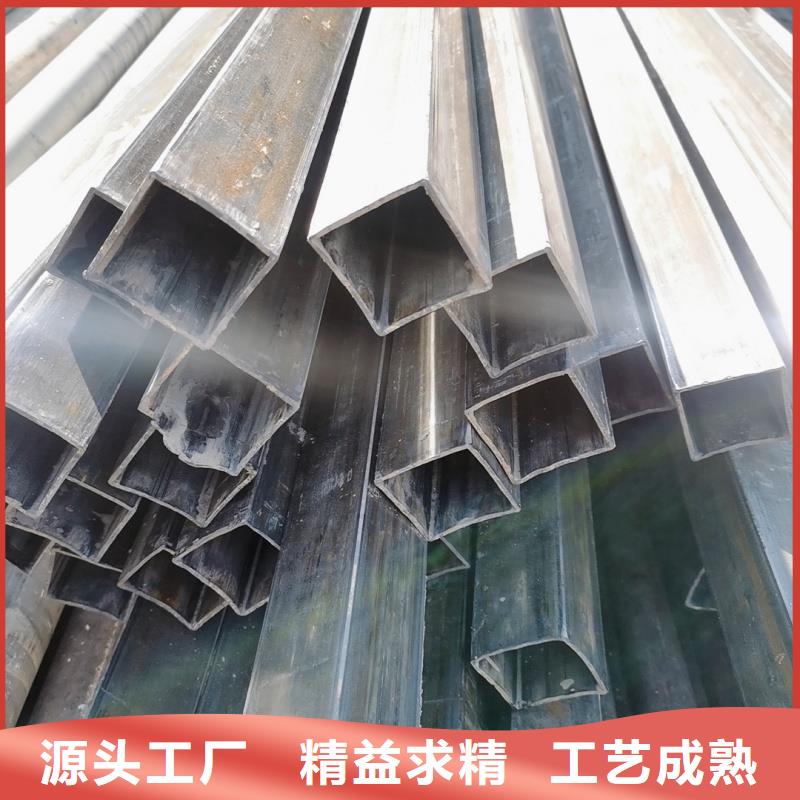 57*57镀锌三角管本地直销