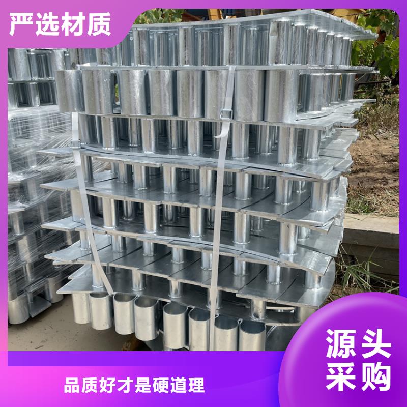 201不锈钢复合管护栏,钢板立柱库存丰富