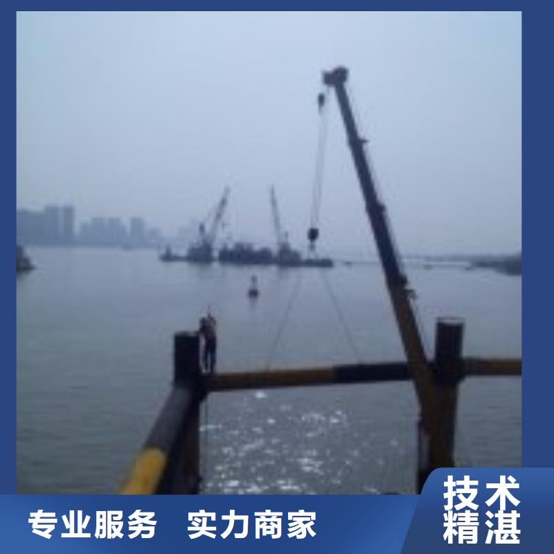 拼装打捞船技术精湛