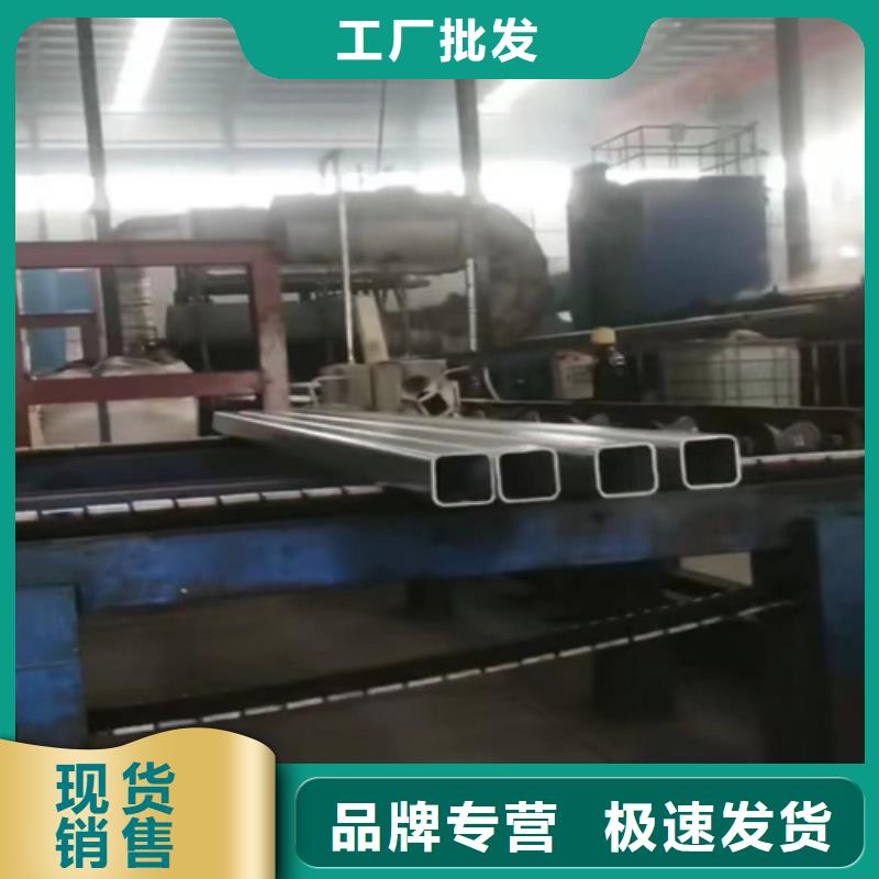 波形护栏直销品牌:波形护栏生产厂家