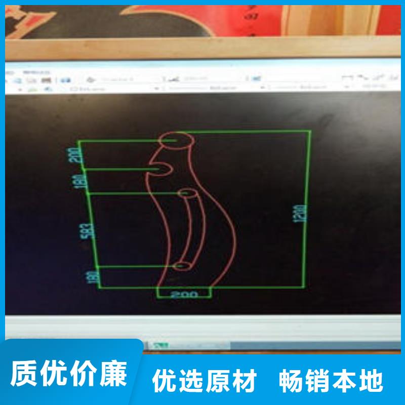 道路隔离栏杆不锈钢复合管护栏批发价格长期供应