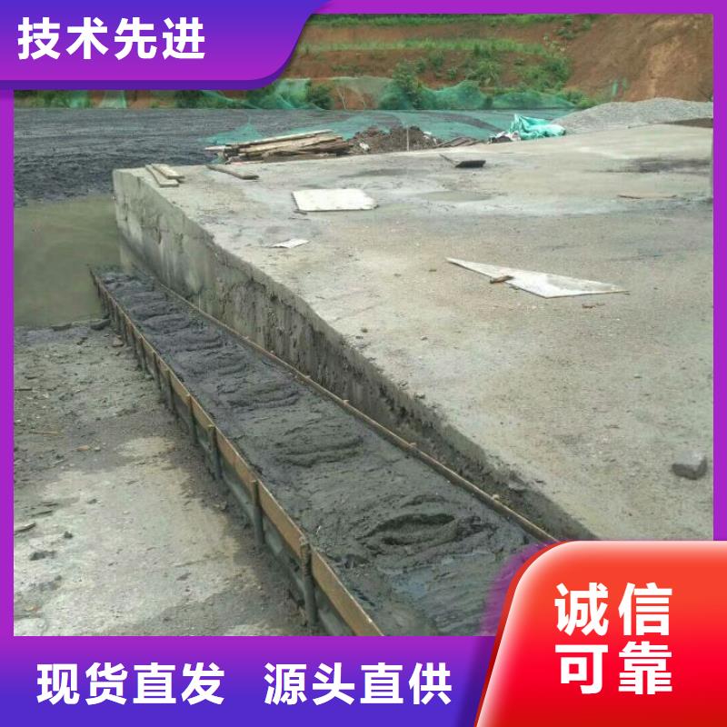 江苏淤泥改性固化剂战备公路固化土图片